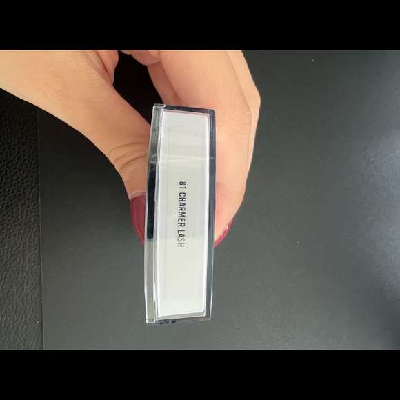 ⭐️ MAC Bundle - Eyelashes and Lipstick. NWT - Picture 3 of 7